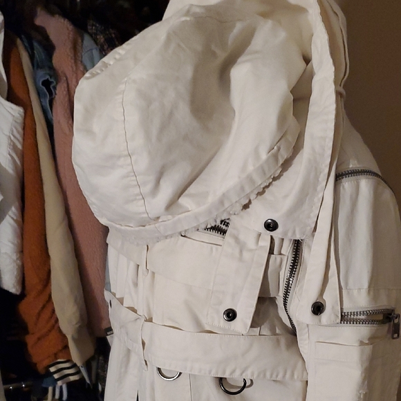 Darker WAVS. Flash $179 - Picture 4 of 12